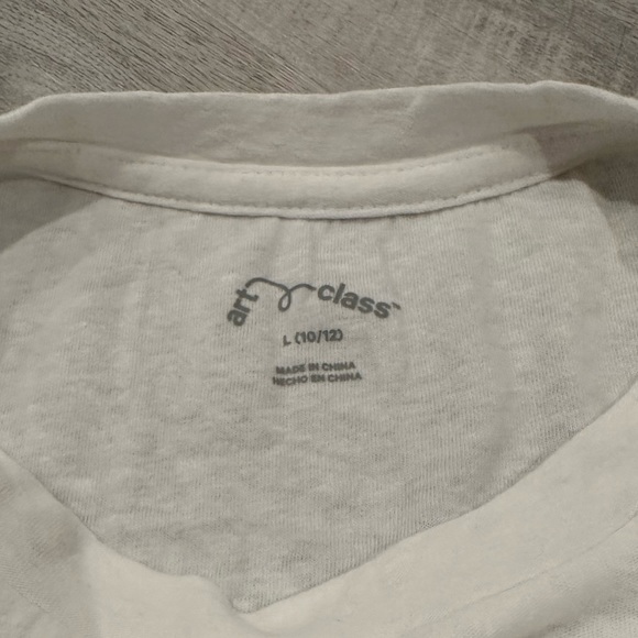 Welcome to Paradise Tank - Picture 3 of 6